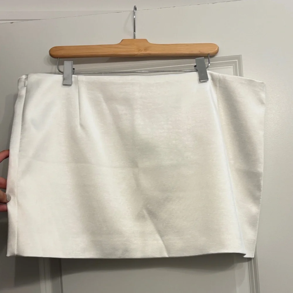 Zara White Mini Skirt